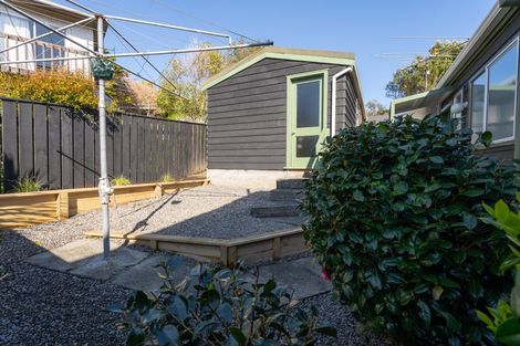 Photo of property in 2 Makatote Grove, Churton Park, Wellington, 6037