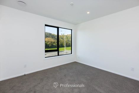 Photo of property in 57 Mawai Hakona Drive, Wallaceville, 5018