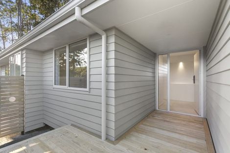 Photo of property in 5 Maraeariki Avenue, Orewa, 0931