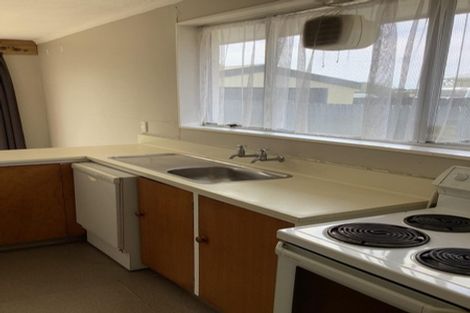 Photo of property in 31 Claymore Street, Woolston, Christchurch, 8062