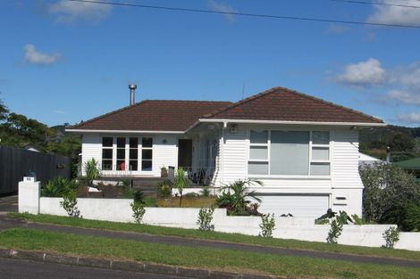 Photo of property in 66 Savoy Road, Glen Eden, Auckland, 0602