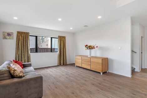 Photo of property in 9 Cooladawson Drive, Flat Bush, Auckland, 2019