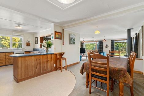 Photo of property in 120 Waihakeke Road, Waihakeke, Carterton, 5792