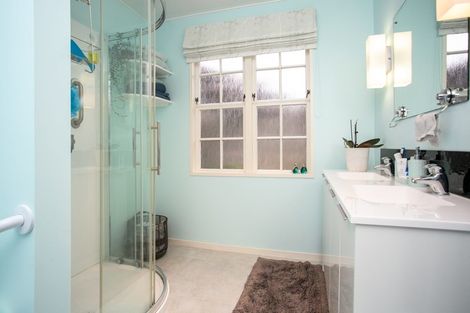 Photo of property in 56 Grosvenor Street, Cambridge, 3434