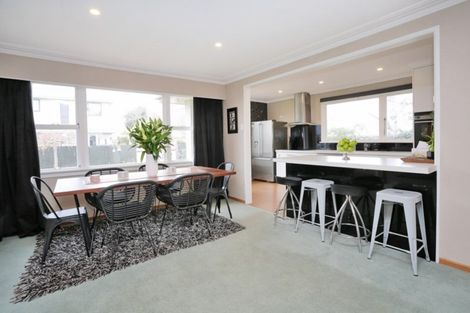 Photo of property in 27 Salford Street, Windsor, Invercargill, 9810