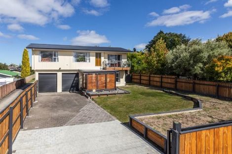 Photo of property in 1/15 Kotare Street, Hilltop, Taupo, 3330
