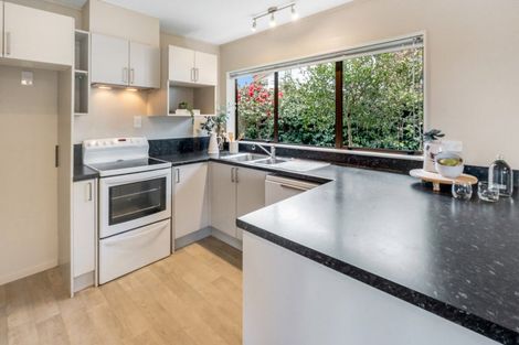 Photo of property in 2/5 Askew Place, Farm Cove, Auckland, 2012