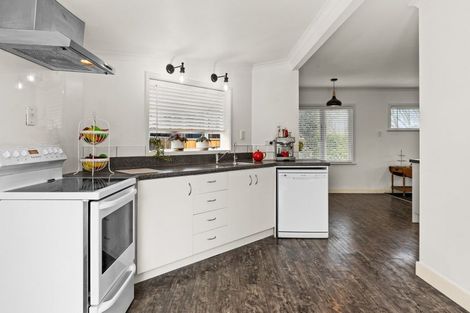Photo of property in 72 Te Aute Road, Havelock North, 4130