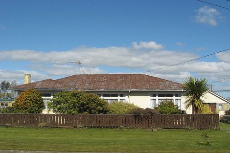 Photo of property in 32 Potaka Street, Marton, 4710