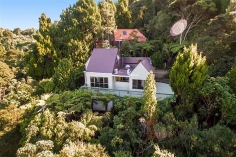 Photo of property in 274 Shaw Road, Titirangi, Auckland, 0604