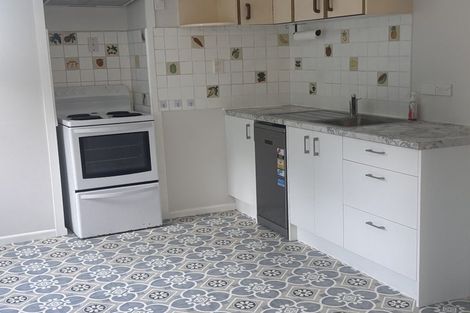 Photo of property in 2/3 Kingston Heights Road, Kingston, Wellington, 6021