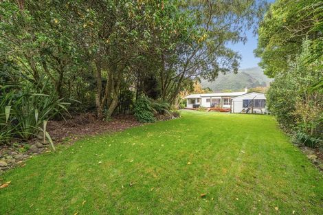 Photo of property in 114 Akatarawa Road, Birchville, Upper Hutt, 5018