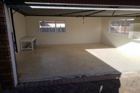 Photo of property in 24-26 Oriwa Street, Waikanae, 5036