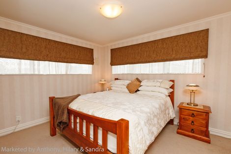Photo of property in 3 Sandstrom Grove, Feilding, 4702