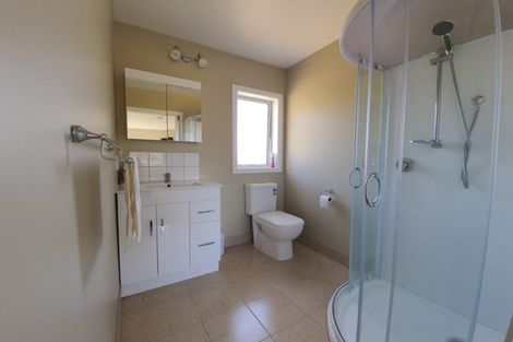 Photo of property in 66 Puriri Glade, Maungaturoto, 0588