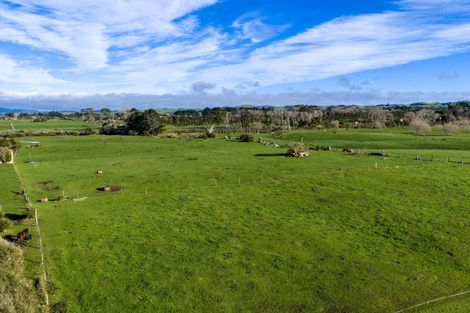 Photo of property in 45 Karioitahi Road, Waiuku, 2683