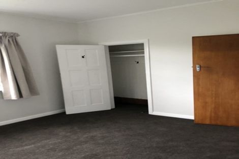 Photo of property in 33 Hindmarsh Street, Johnsonville, Wellington, 6037