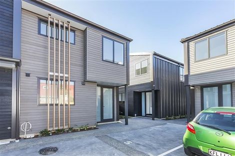 Photo of property in 74u5 Derwent Street, Island Bay, Wellington, 6023