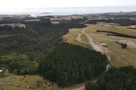 Photo of property in 99 Kahu Ridge, Taieri Beach, Taieri Mouth, 9091