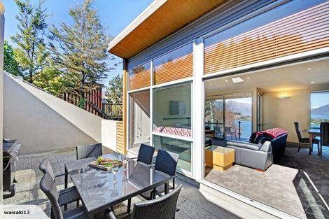 Photo of property in 7 Earnslaw Terrace, Queenstown, 9300
