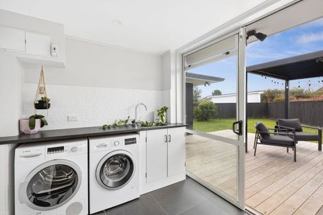 Photo of property in 35 Byron Street, Leamington, Cambridge, 3432