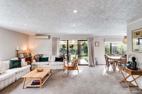 Photo of property in 24 Hetley Crescent, Taradale, Napier, 4112