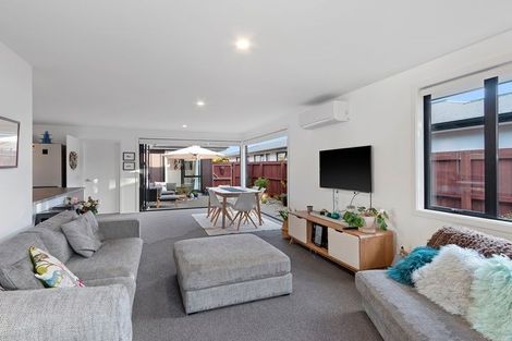 Photo of property in 75b Vivian Street, Burwood, Christchurch, 8083