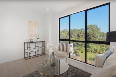 Photo of property in 39 Waihou Crescent, Albany Heights, Auckland, 0632