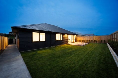 Photo of property in 68 Freedom Drive, Kelvin Grove, Palmerston North, 4414