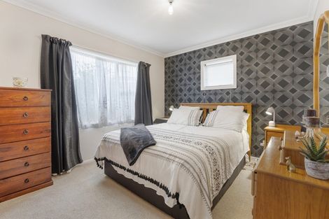 Photo of property in 4 Fox Street, Levin, 5510