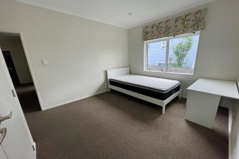 Photo of property in 1 Bartlett Drive, Silverdale, 0932