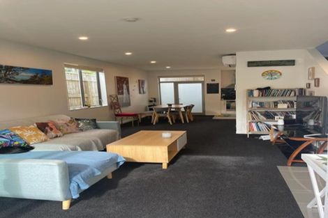 Photo of property in 8/59 The Parade, Island Bay, Wellington, 6023