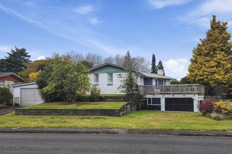 Photo of property in 2 Hector Place, Sunnybrook, Rotorua, 3015