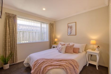 Photo of property in 2/335 Main South Road, Hornby, Christchurch, 8042