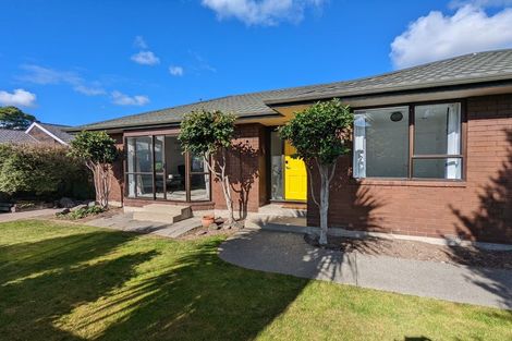 Photo of property in 139 Sawyers Arms Road, Northcote, Christchurch, 8052