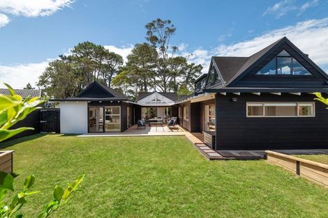 Photo of property in 86 Becroft Drive, Forrest Hill, Auckland, 0620