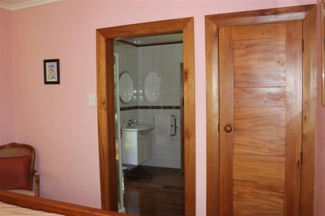 Photo of property in 56 The Esplanade, Raumati South, Paraparaumu, 5032