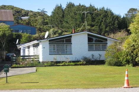 Photo of property in 91 Main Road South, Karoro, Greymouth, 7805