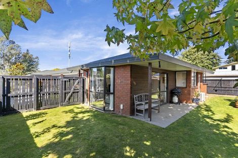 Photo of property in 2/119 Withells Road, Avonhead, Christchurch, 8042