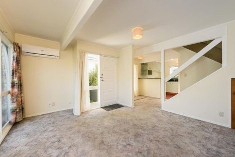 Photo of property in 50f6 Darlington Road, Miramar, Wellington, 6022