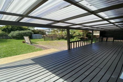 Photo of property in 36 Goodwood Drive, Goodwood Heights, Auckland, 2105