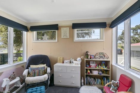 Photo of property in 12 Bannister Avenue, Johnsonville, Wellington, 6037