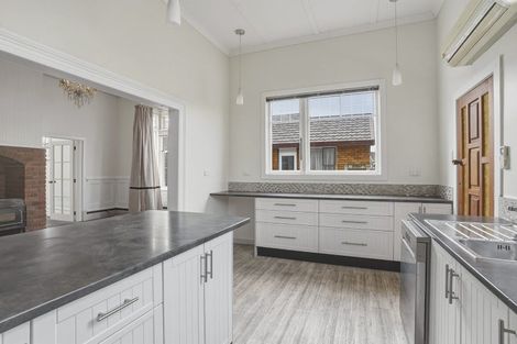 Photo of property in 16 Market Street, Saint Kilda, Dunedin, 9012