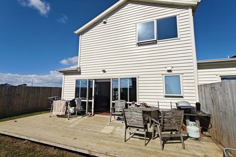Photo of property in 8 Ritetai Street, Clarks Beach, 2122