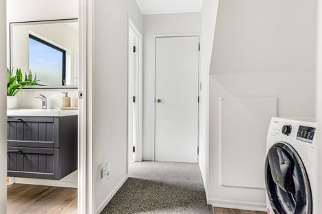 Photo of property in 30 Banbury Crescent, Fairfield, Hamilton, 3214