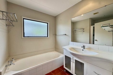 Photo of property in 1/7 Lyell Court, Clover Park, Auckland, 2019