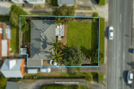 Photo of property in 82 Rosier Road, Glen Eden, Auckland, 0602