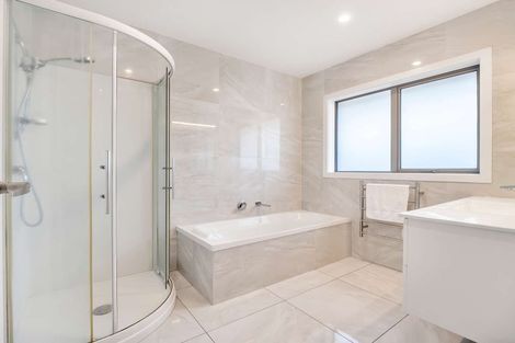 Photo of property in 48 Moira Drive, Tuakau, 2121