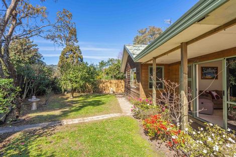 Photo of property in 243 Te Moana Road, Waikanae, 5036