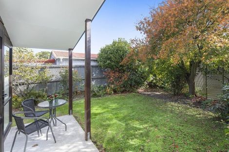 Photo of property in 32a Farquhars Road, Redwood, Christchurch, 8051